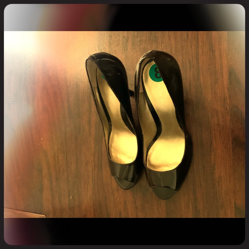 Peep toe heels